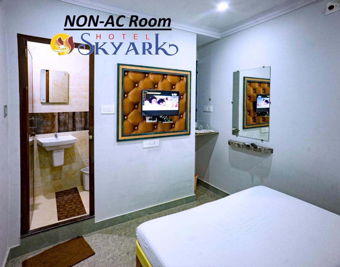 Hotel Skyark Kânyâkumârî Extérieur photo